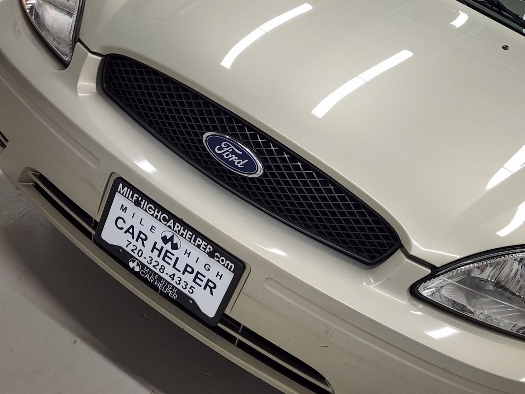 Used 2004 Ford Taurus SE image 21