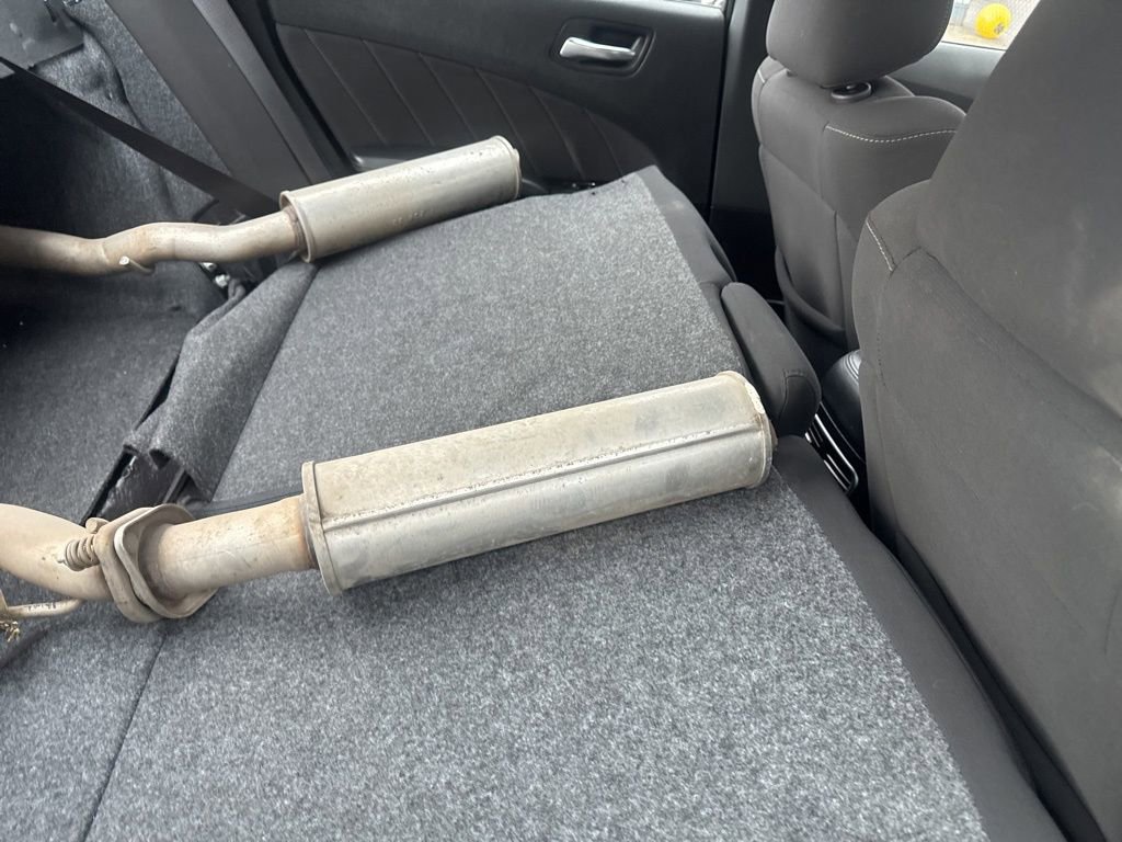 Used 2022 Dodge Charger SXT w/ Driver Convenience Group image 11