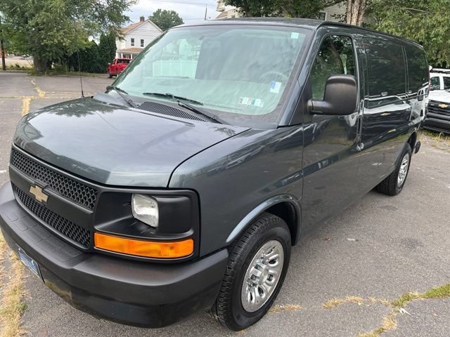 Used 2014 Chevrolet Express 1500 RWD image 8