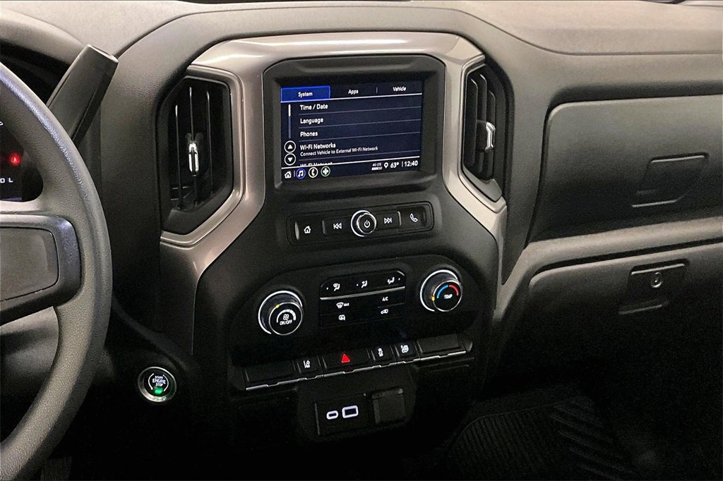 Used 2024 Chevrolet Silverado 2500 Custom image 10