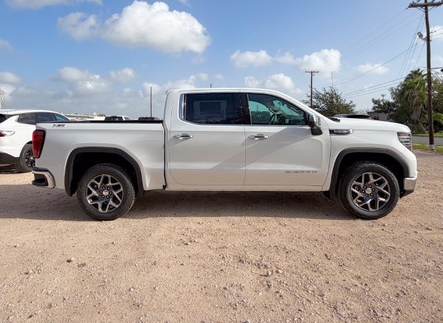 New 2026 GMC Sierra 1500 SLT AWD/4WD image 4