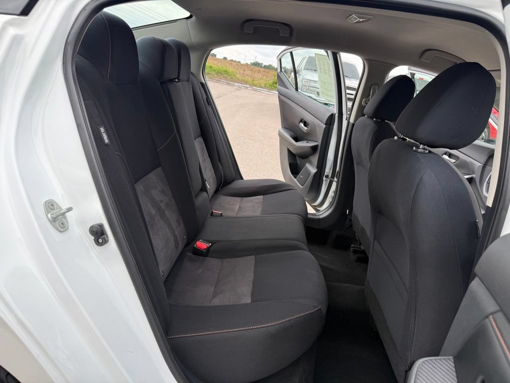 Used 2021 Nissan Sentra SR FWD image 20