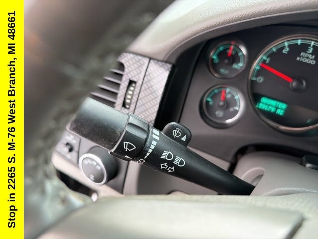 Used 2013 Chevrolet Avalanche LT AWD/4WD image 23