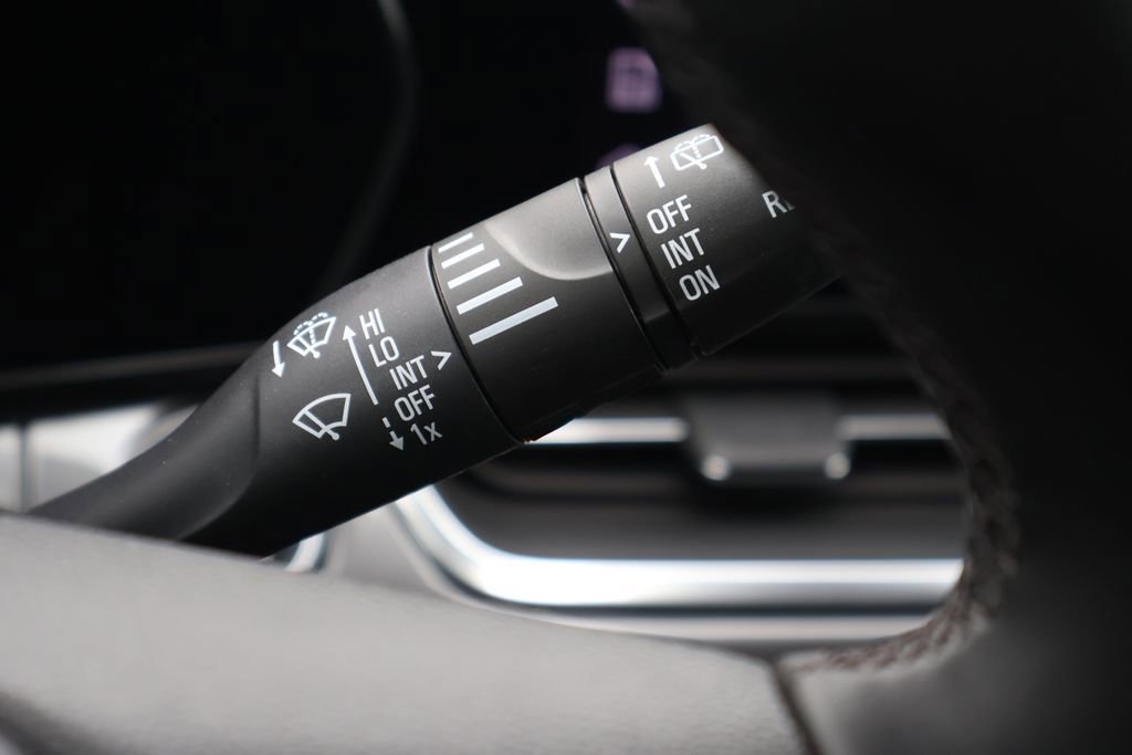 Certified 2024 Chevrolet Trax ACTIV w/ Driver Confidence Package image 26