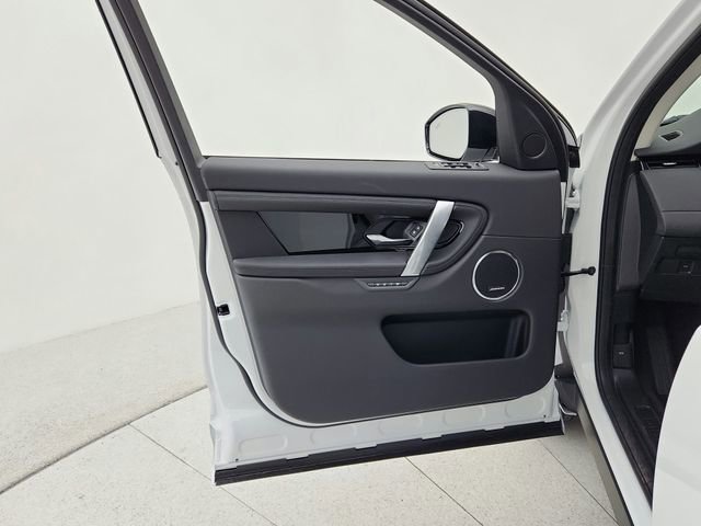 Certified 2025 Land Rover Discovery Sport S image 25