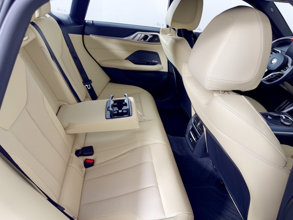 Certified 2026 BMW M440i RWD image 29