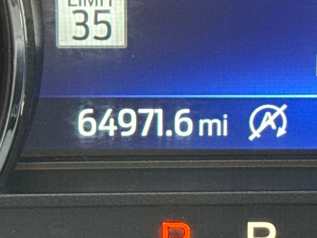 Used 2021 Ford Explorer XLT w/ Equipment Group 202A image 20