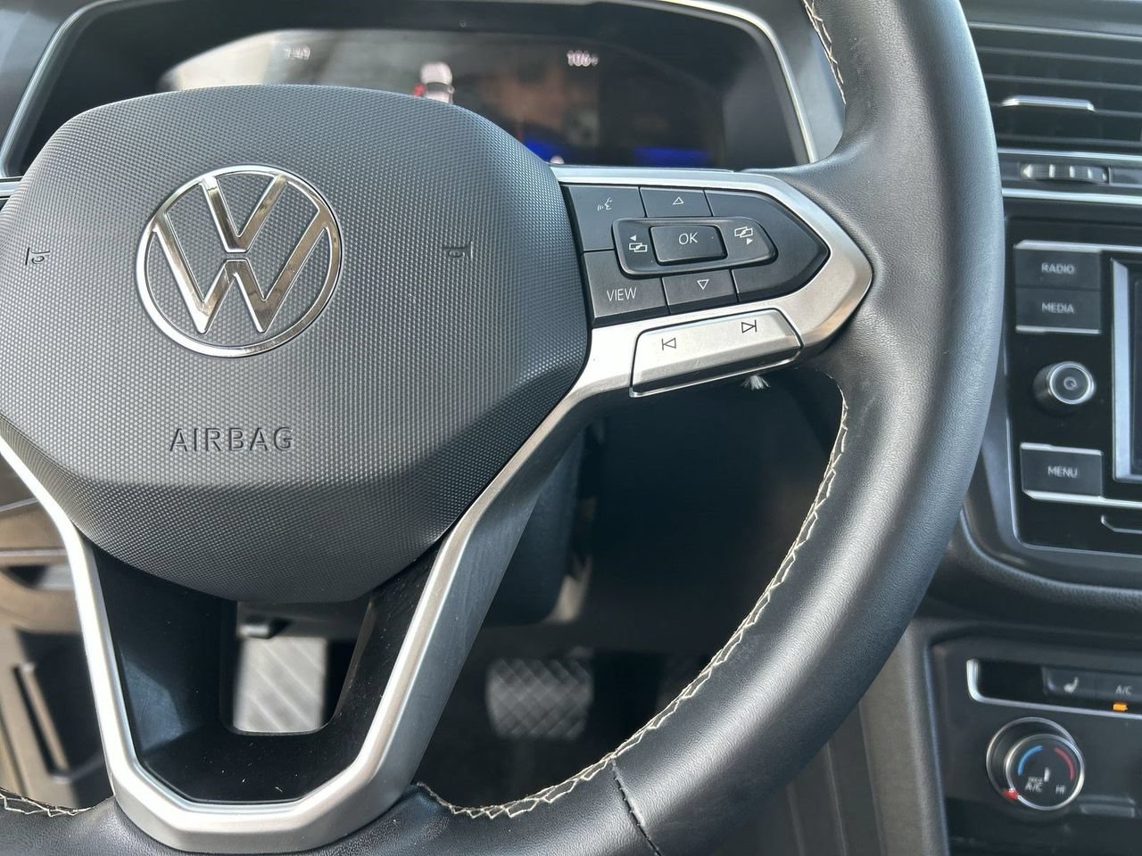 Used 2024 Volkswagen Tiguan S FWD image 21