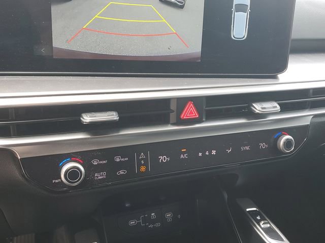 Certified 2024 Kia Sorento S image 23