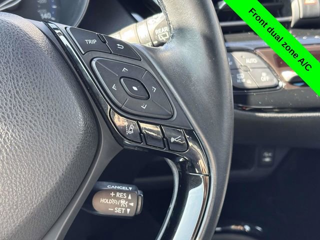 Used 2019 Toyota C-HR XLE image 13