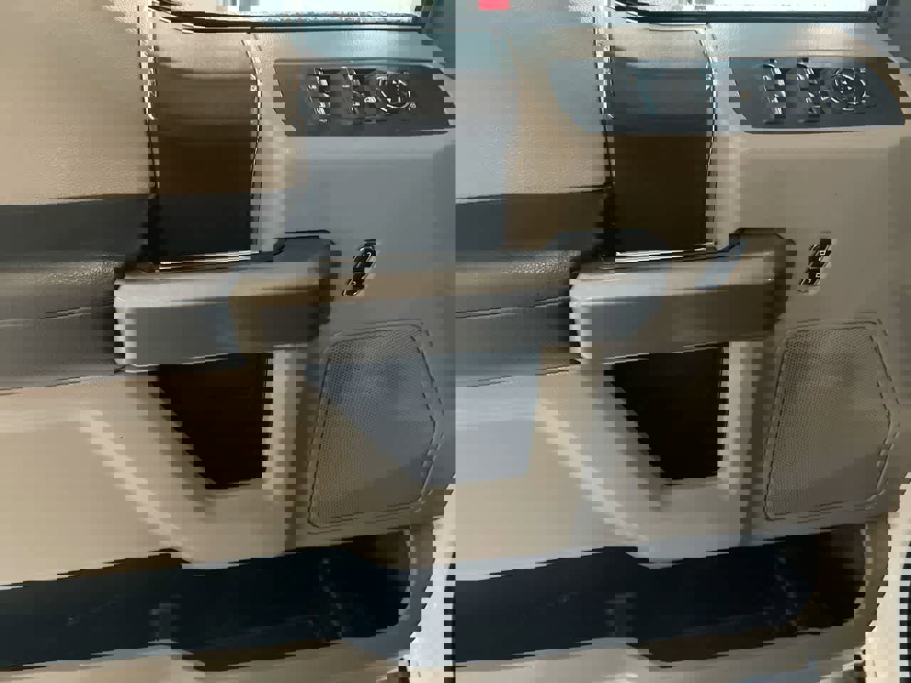 Used 2017 Ford F350 XLT w/ XLT Value Package image 13