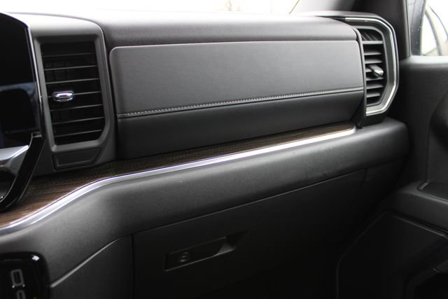 Used 2023 Chevrolet Silverado 1500 RST image 19