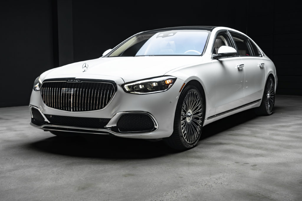 Used 2024 Mercedes-Benz Maybach S 580 4MATIC image 2
