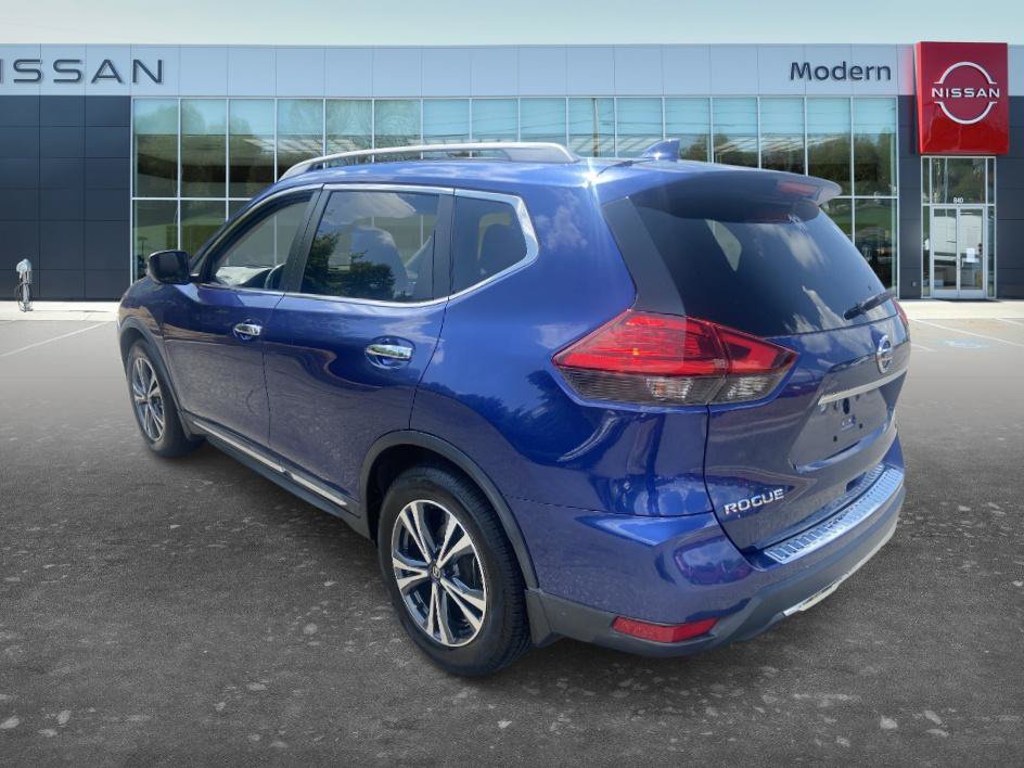 Used 2017 Nissan Rogue SL w/ SL Premium Package FWD image 6