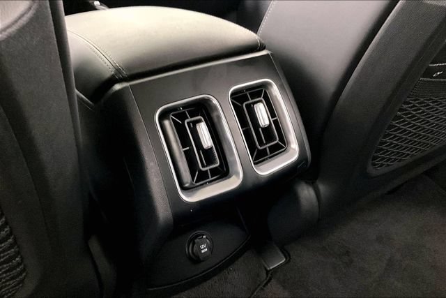 Certified 2026 Kia Sorento S w/ S Panoramic Sunroof Package FWD image 9