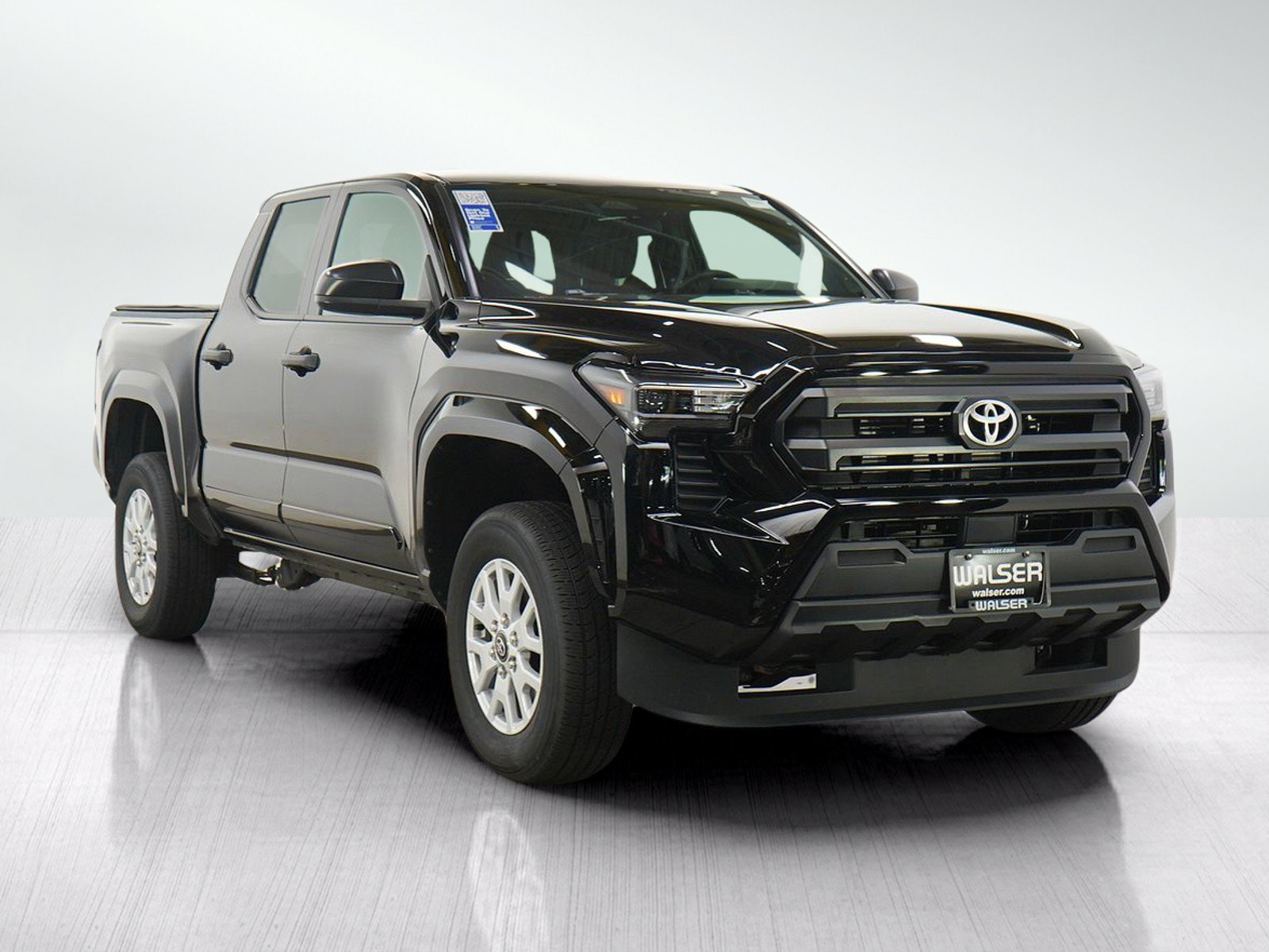 Used 2024 Toyota Tacoma SR AWD/4WD image 7