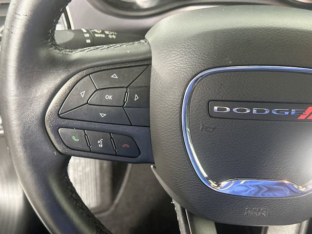 Used 2022 Dodge Challenger SXT w/ Driver Convenience Group image 22