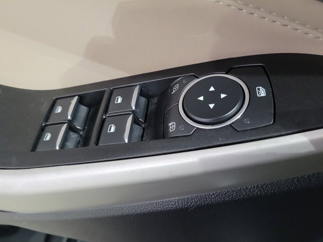 Used 2022 Ford Explorer XLT image 47