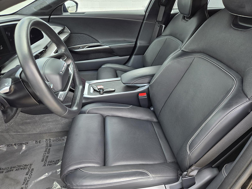 Used 2024 Lucid Air Touring AWD/4WD image 17