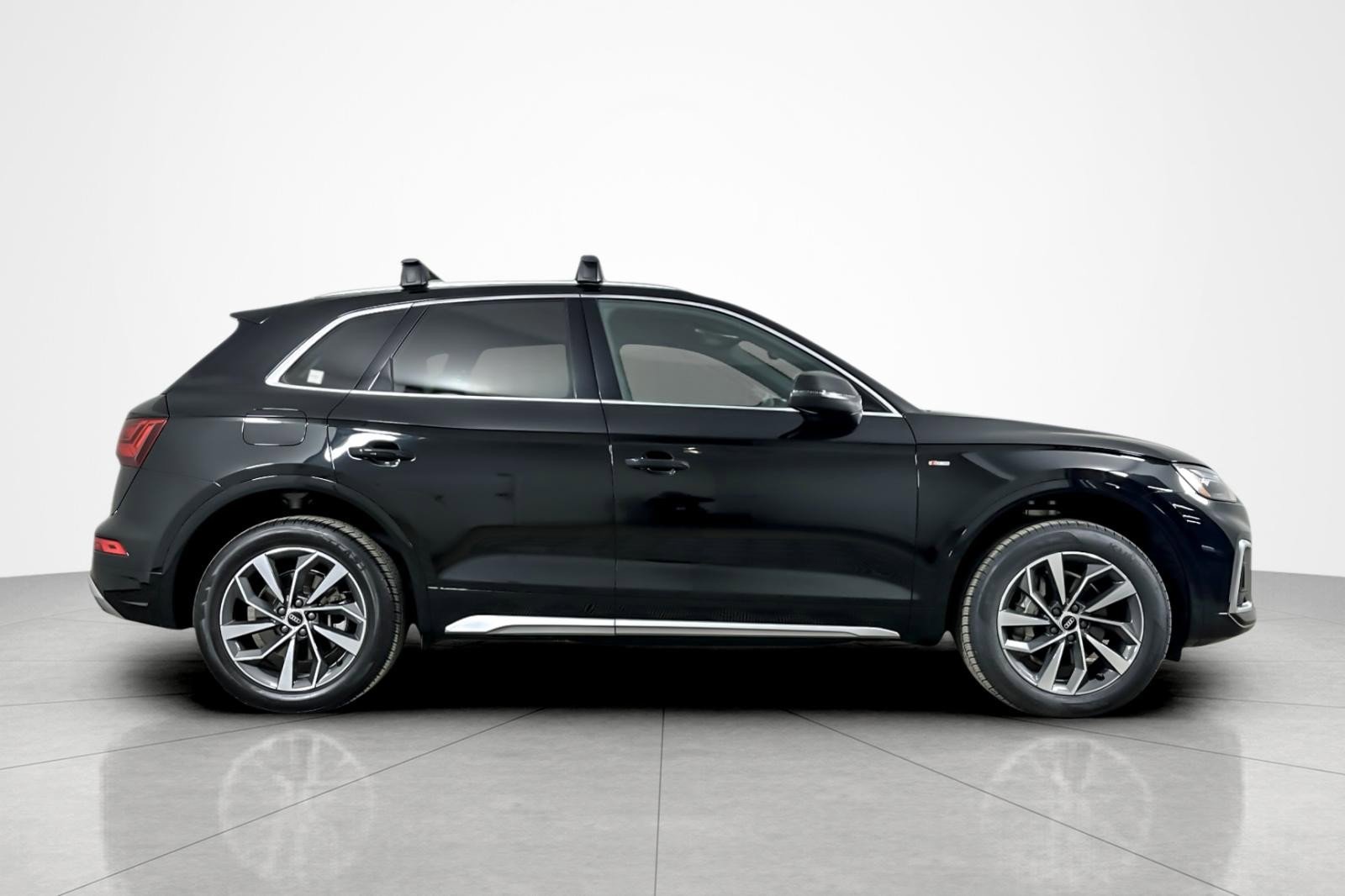 Used 2023 Audi Q5 2.0T Premium w/ Convenience Package AWD/4WD image 6