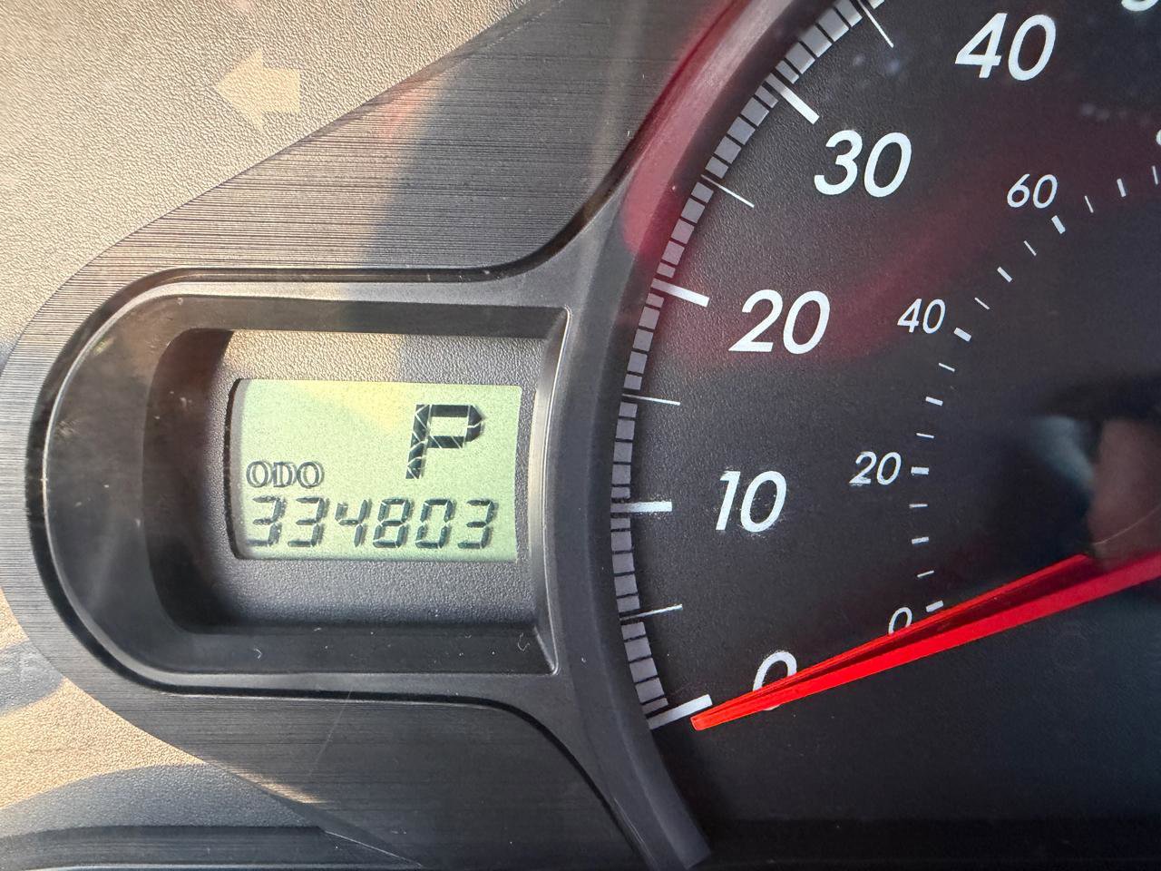 Used 2012 Toyota Sienna LE FWD image 17