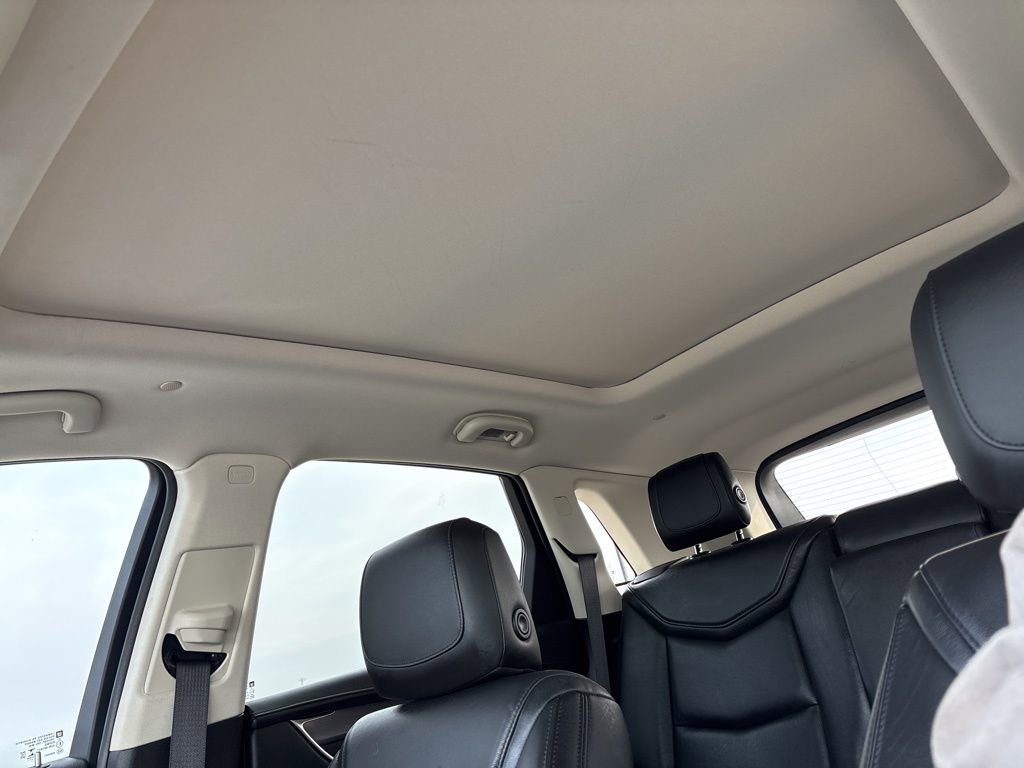 Used 2018 Cadillac XT5 Luxury w/ Driver Awareness Package image 46