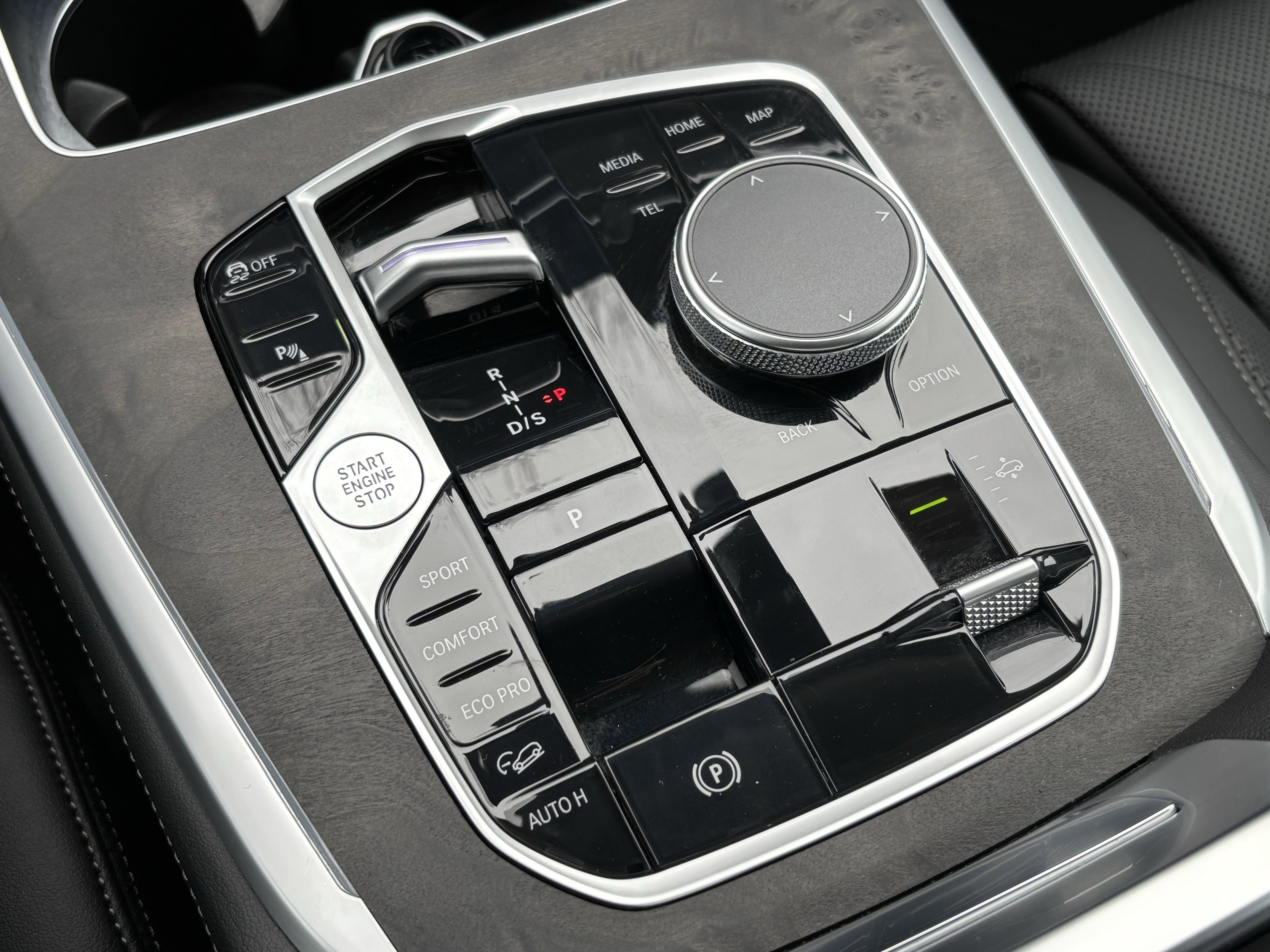 Certified 2026 BMW X7 xDrive40i image 26