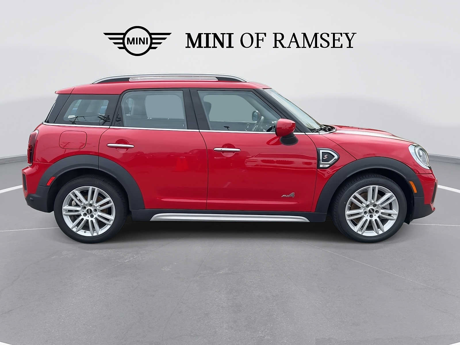 Used 2024 MINI Cooper Countryman S w/ Storage Package AWD/4WD image 9
