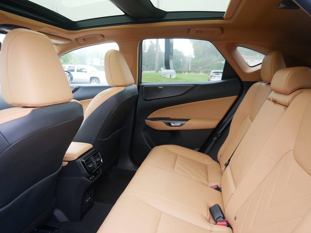 Certified 2025 Lexus NX 350h AWD w/ Rear Seat Package image 11