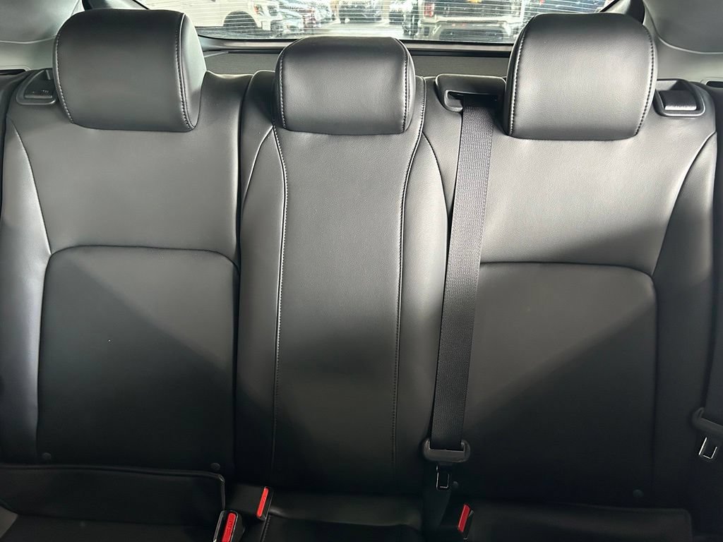 Used 2025 Acura Integra FWD image 13