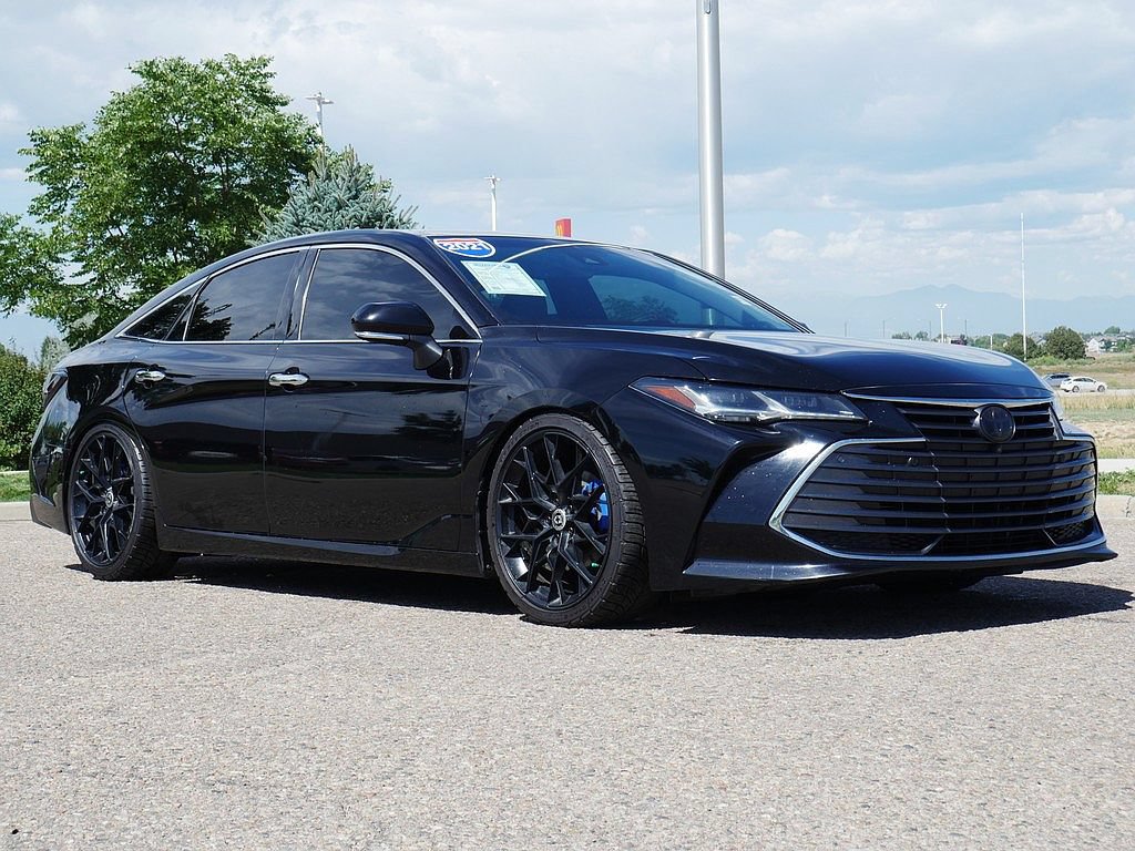 Used 2021 Toyota Avalon Limited w/ Advanced Safety Package FWD image 7