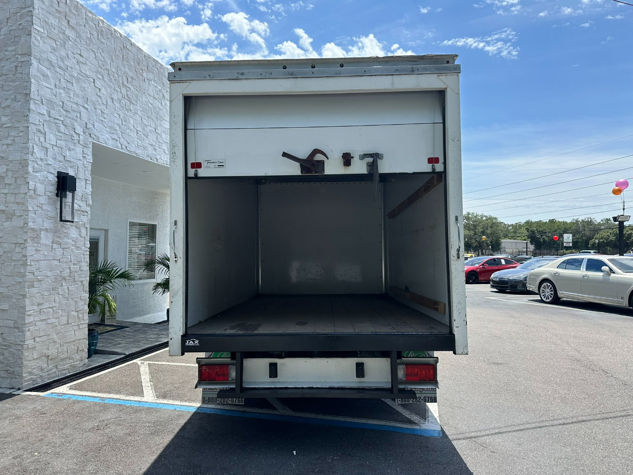 Used 2018 RAM ProMaster 3500 w/ Interior Convenience Group image 17