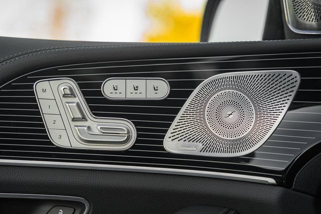New 2026 Mercedes-Benz GLS 450 4MATIC image 40
