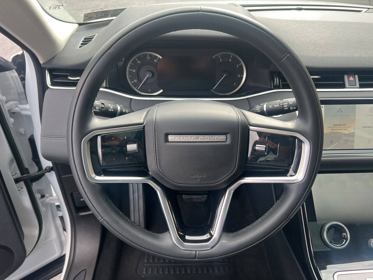 Used 2023 Land Rover Range Rover Evoque SE AWD/4WD image 40