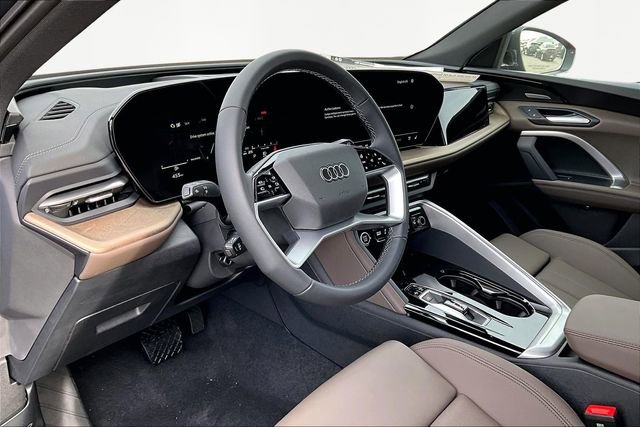 New 2025 Audi Q5 Premium Plus AWD/4WD image 6