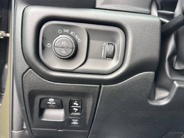 New 2027 RAM 1500 4x4 Crew Cab image 20