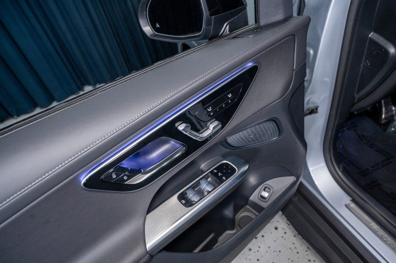 Certified 2026 Mercedes-Benz GLC 300 image 10