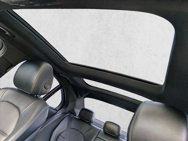 Used 2018 Mercedes-Benz C 300 Sedan image 13