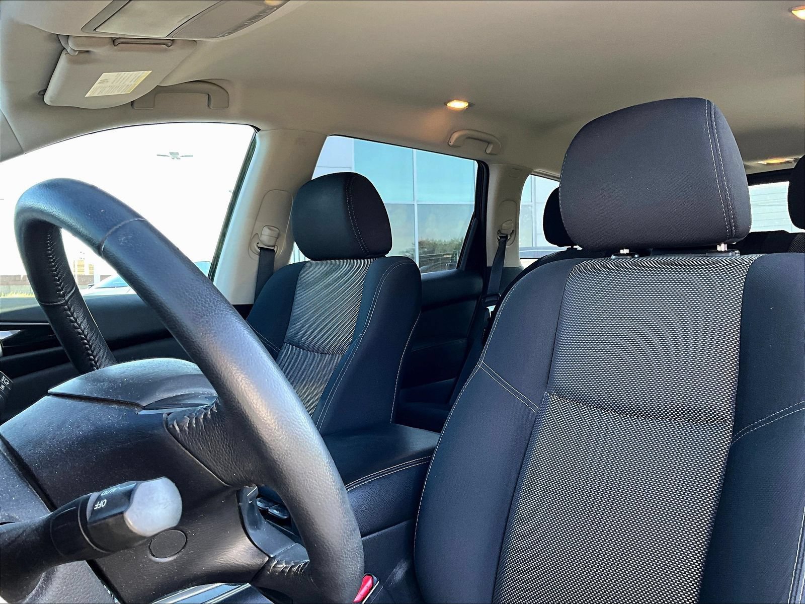 Used 2018 Nissan Pathfinder SV AWD/4WD image 4