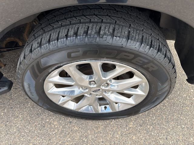 Used 2015 Ford Expedition EL Limited w/ Equipment Group 301A image 4
