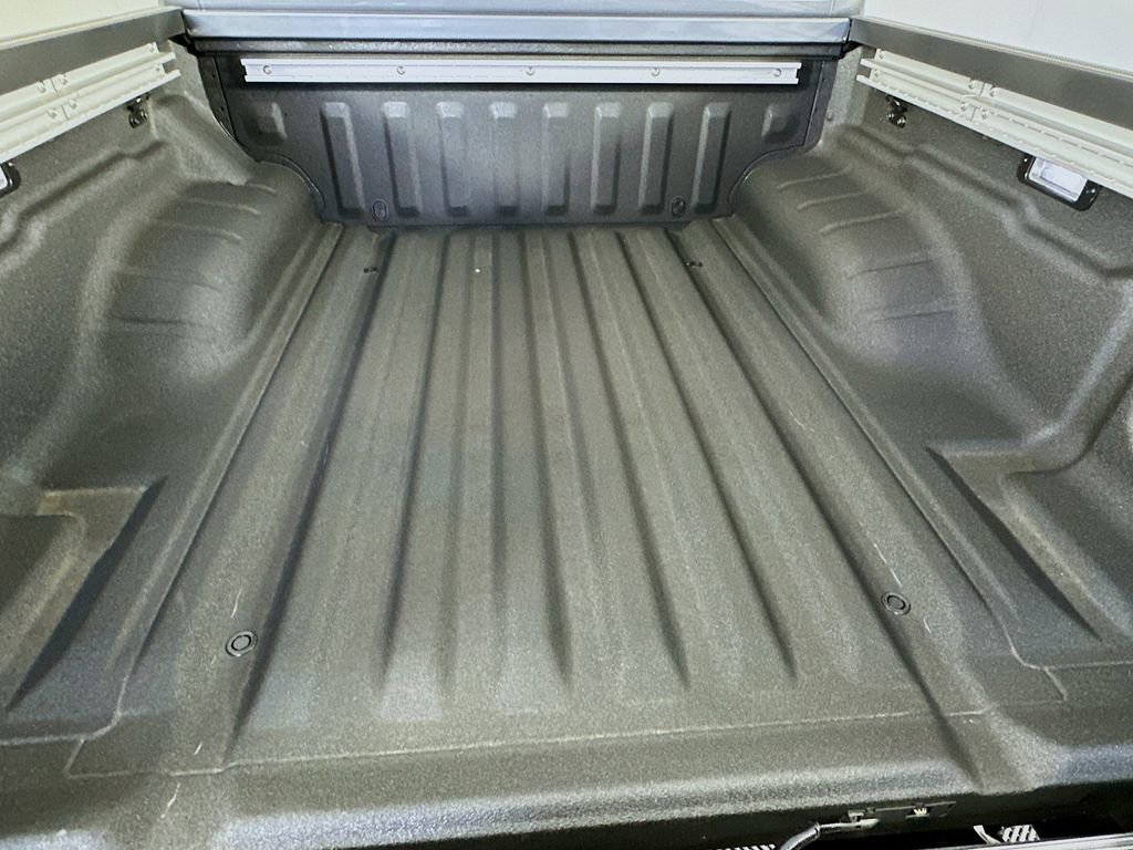 New 2026 Nissan Frontier SV w/ SV Convenience Package image 32