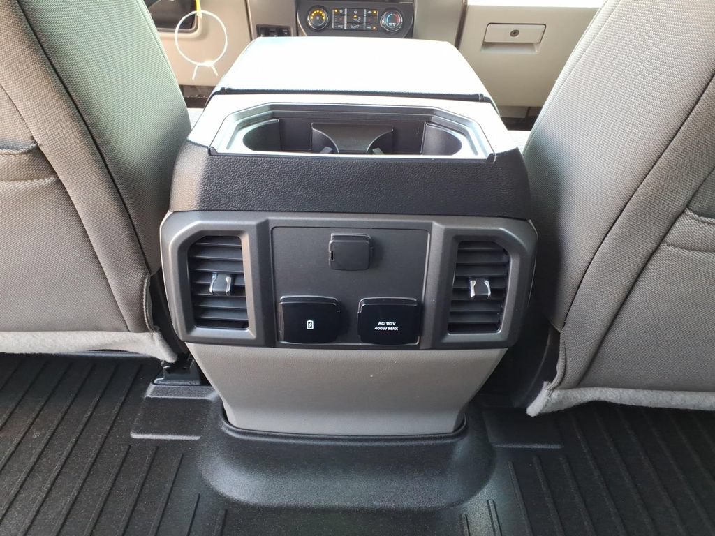 Used 2017 Ford F150 XLT w/ Equipment Group 302A Luxury AWD/4WD image 6