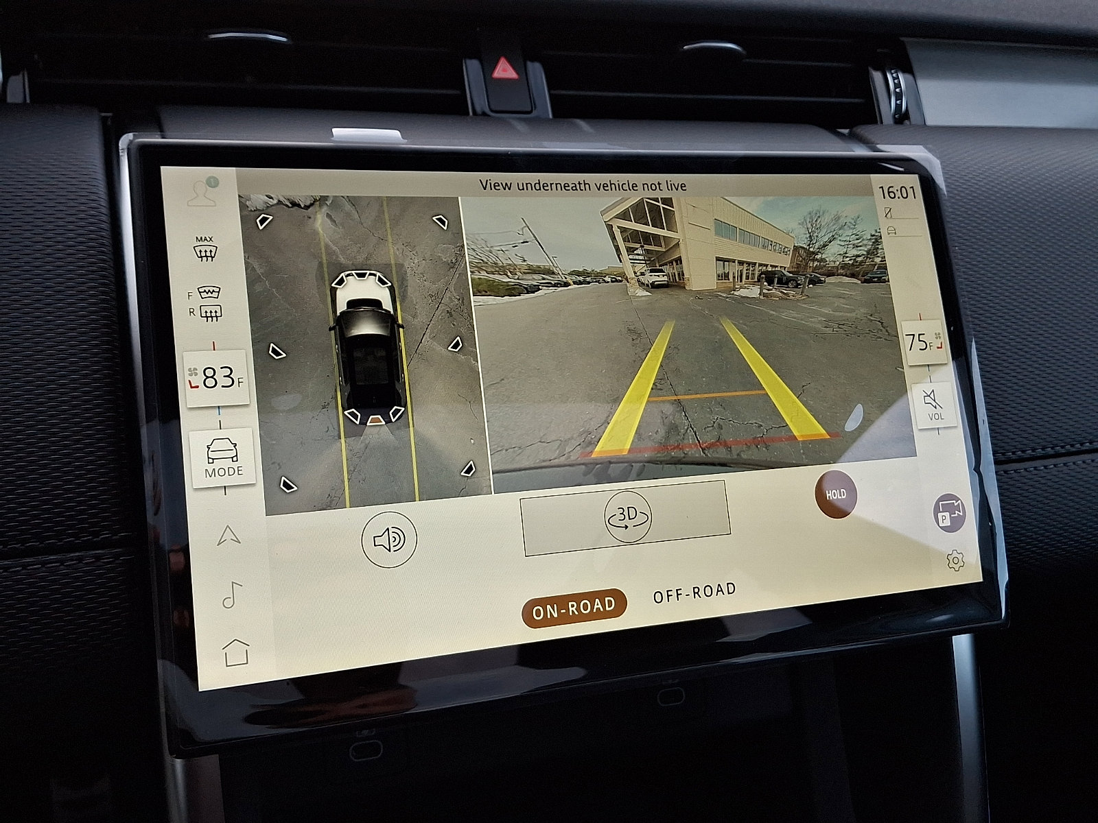 New 2026 Land Rover Discovery Sport Landmark image 16