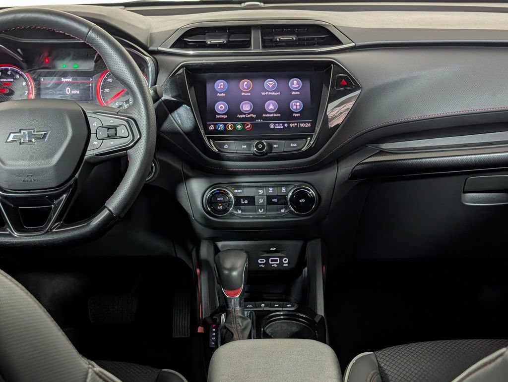 Used 2022 Chevrolet TrailBlazer RS w/ Sun and Liftgate Package FWD image 15
