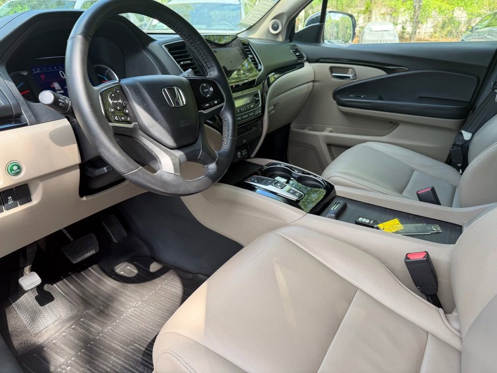Used 2022 Honda Pilot Touring image 23