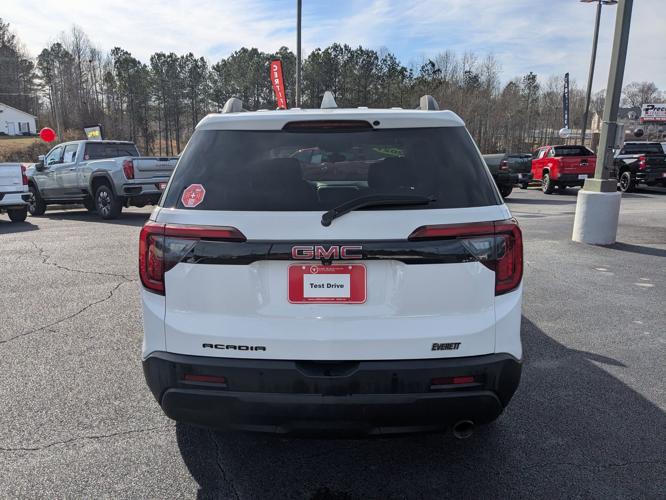 Used 2021 GMC Acadia SLE w/ Elevation Edition image 6