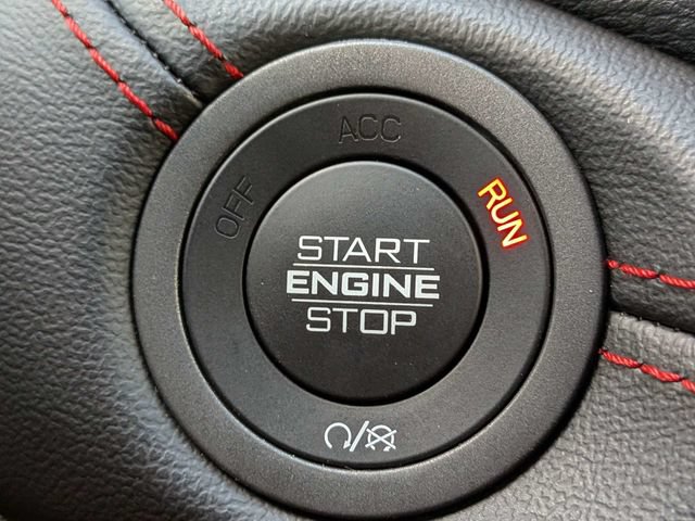 Used 2025 Dodge Durango R/T w/ Blacktop Package AWD/4WD image 29
