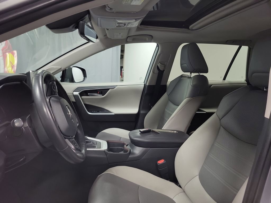 Used 2021 Toyota RAV4 Limited w/ Limited Grade Weather Package image 12
