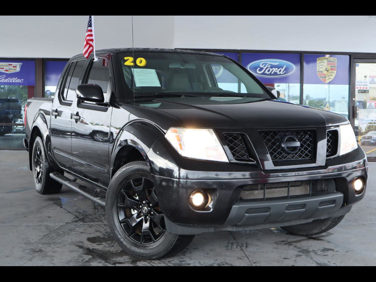 Used 2020 Nissan Frontier SV w/ Midnight Edition Floor Mats RWD image 1