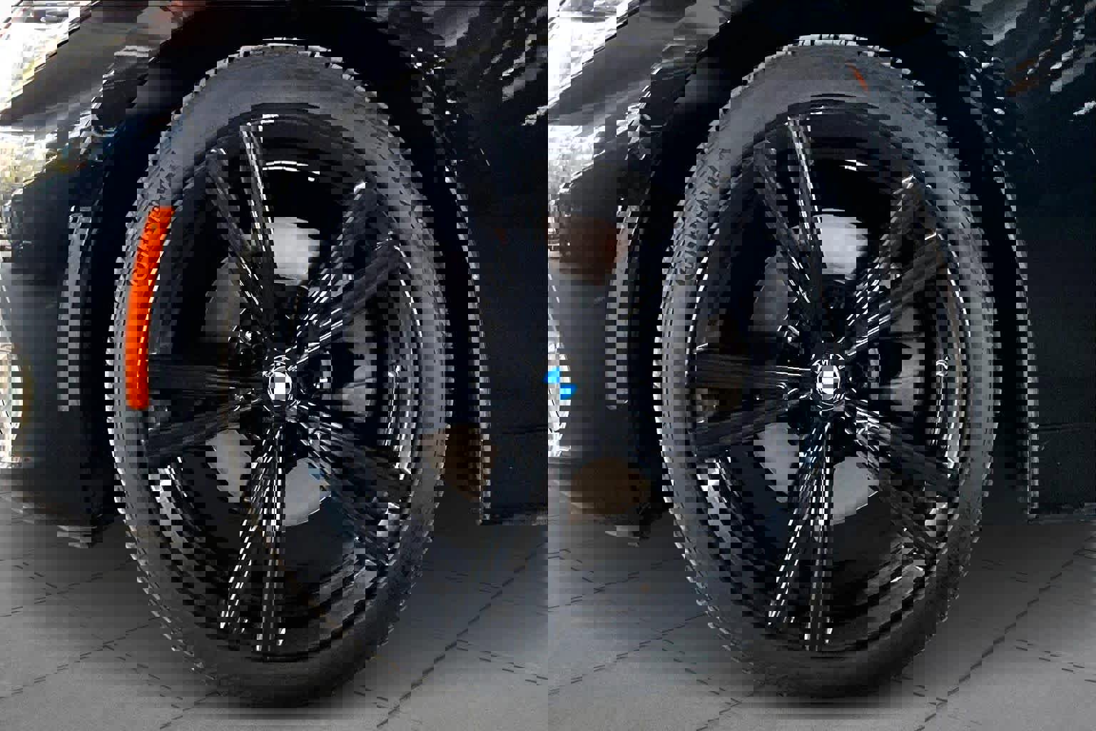 Used 2023 BMW 430i xDrive Convertible w/ Parking Assistance Package image 10